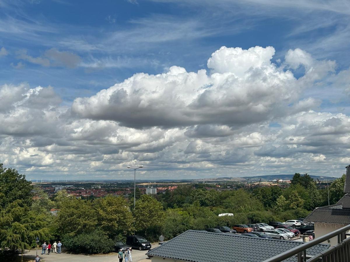 Hotel Am Waldkasino Erfurt Esterno foto